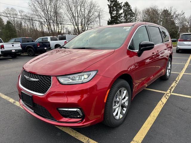 2026 Chrysler Pacifica Select AWD