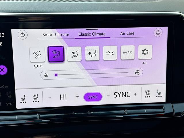 2026 Volkswagen Atlas Cross Sport 2.0T SEL