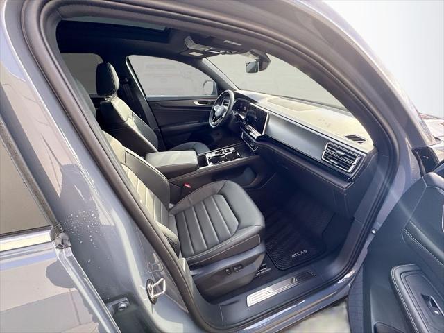 2026 Volkswagen Atlas Cross Sport 2.0T SEL