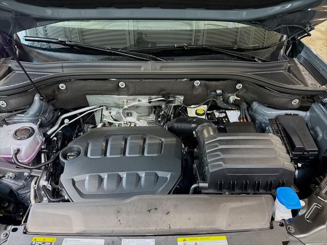 2026 Volkswagen Atlas Cross Sport 2.0T SEL