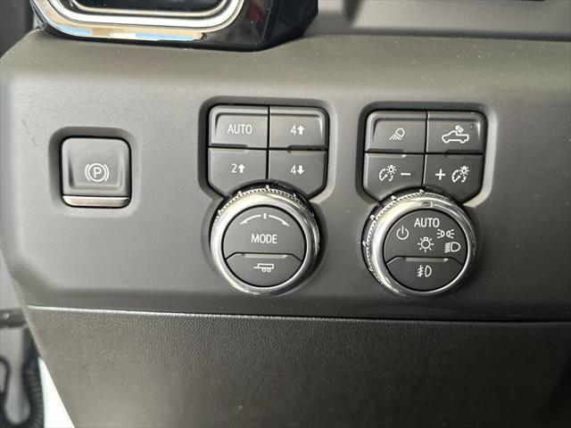 2026 GMC Sierra 3500HD Crew Cab, Long Bed, Denali Ultimate Dual Rear Wheel, 4WD