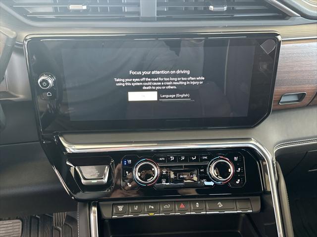 2026 GMC Sierra 3500HD Crew Cab, Long Bed, Denali Ultimate Dual Rear Wheel, 4WD