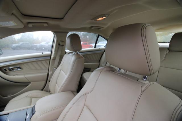 2013 Ford Taurus SEL
