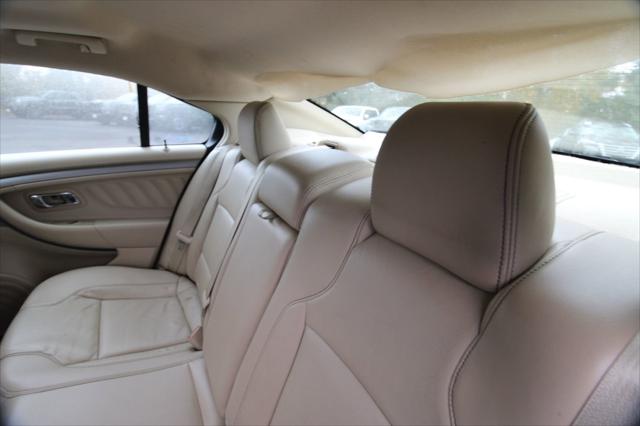 2013 Ford Taurus SEL