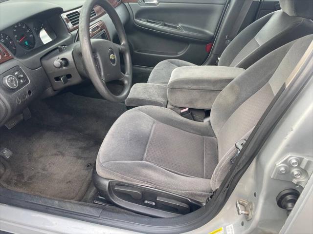 2011 Chevrolet Impala LS