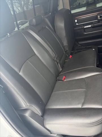 2018 Ram 3500 Laramie Crew Cab 4x4 8' Box