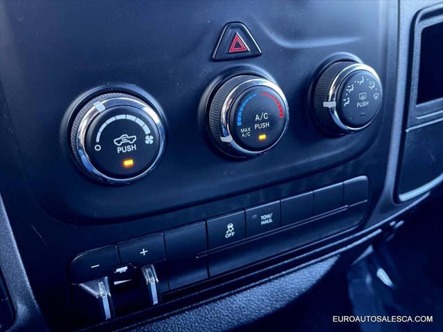 2019 Ram 1500 Classic Tradesman Crew Cab 4x4 5'7" Box