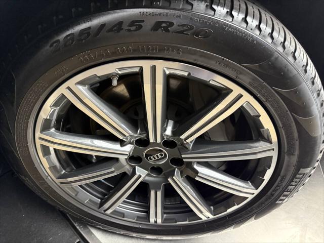 2022 Audi Q7 Premium Plus 45 TFSI quattro Tiptronic