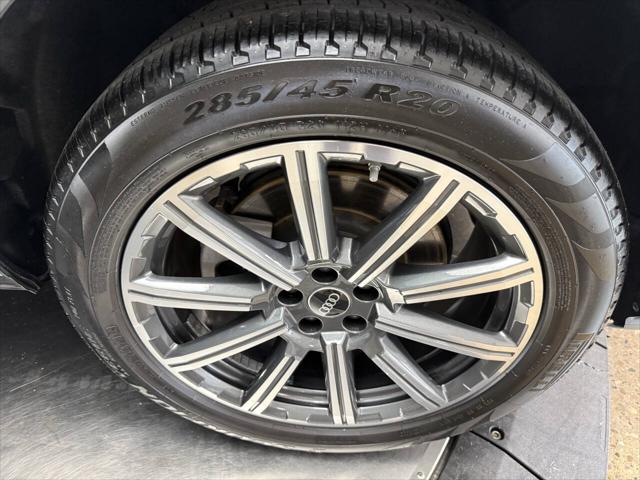 2022 Audi Q7 Premium Plus 45 TFSI quattro Tiptronic