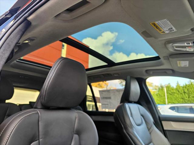 2026 Volvo XC90 Ultra Dark Theme, B6 AWD Gas (mild hybrid), Gasoline, 7 Seats