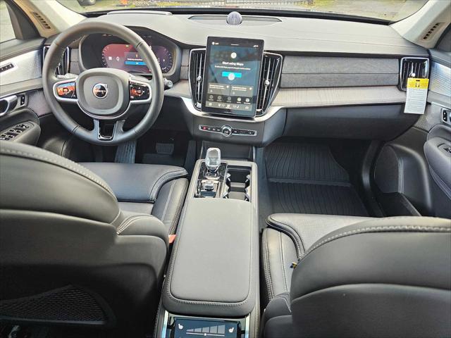 2026 Volvo XC90 Ultra Dark Theme, B6 AWD Gas (mild hybrid), Gasoline, 7 Seats