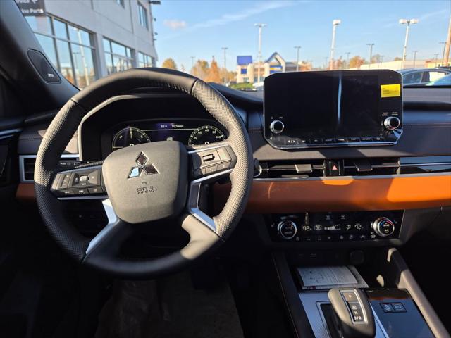 2025 Mitsubishi Outlander PHEV SEL S-AWC
