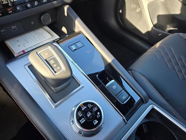 2025 Mitsubishi Outlander PHEV SEL S-AWC