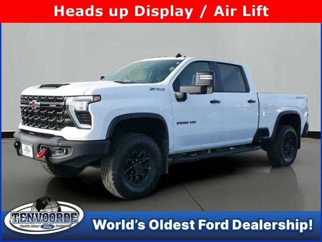 2024 Chevrolet Silverado 2500HD 4WD Crew Cab Standard Bed ZR2 for sale in St Cloud, MN