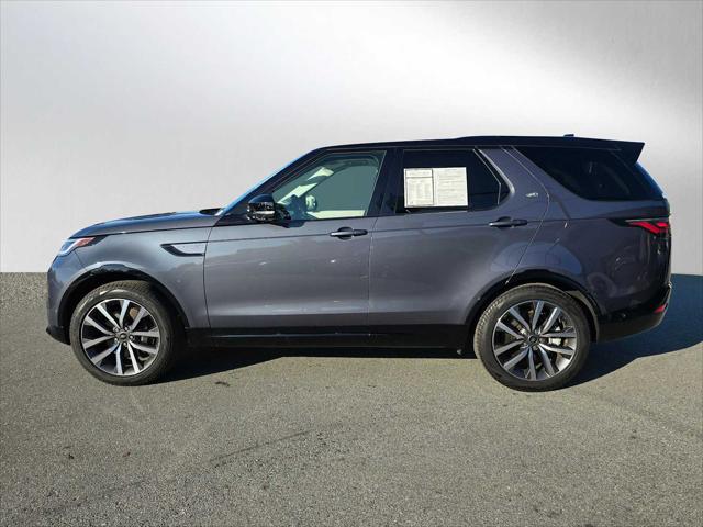 2025 Land Rover Discovery P360 Dynamic SE