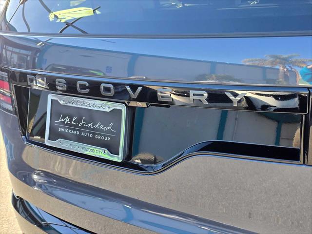 2025 Land Rover Discovery P360 Dynamic SE
