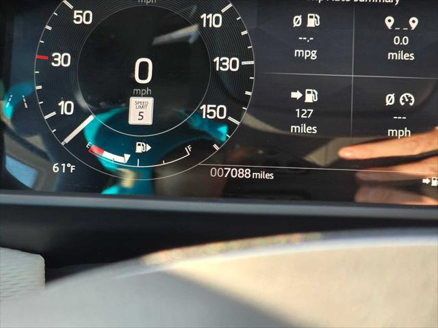 2025 Land Rover Discovery P360 Dynamic SE