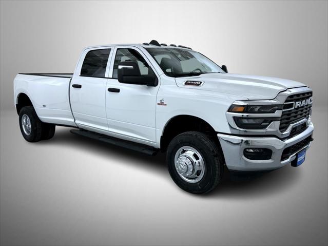 2026 RAM Ram 3500 RAM 3500 TRADESMAN CREW CAB 4X4 8 BOX 2026 RAM Ram 3500 RAM 3500 TRADESMAN CREW CAB 4X4 8 BOX