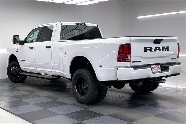 2026 RAM Ram 3500 RAM 3500 BIG HORN CREW CAB 4X4 8 BOX