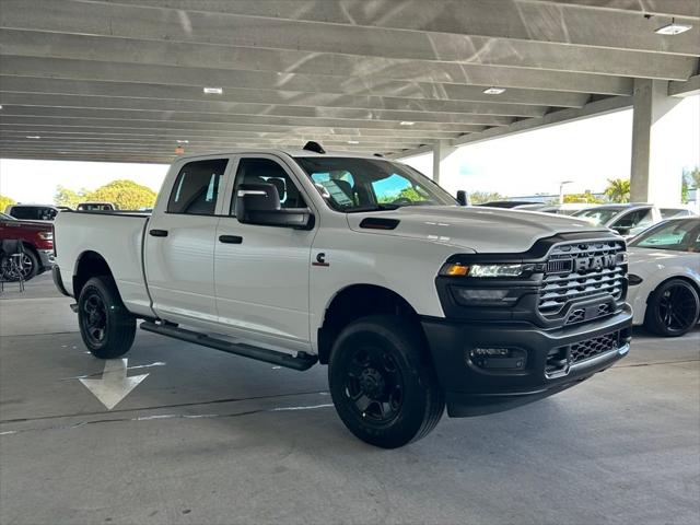 2026 RAM Ram 3500 RAM 3500 TRADESMAN CREW CAB 4X4 64 BOX
