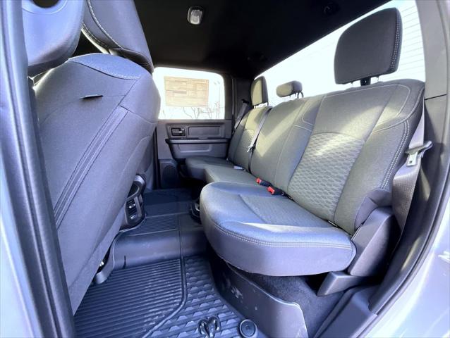 2026 Ram 2500 Warlock Crew Cab 4x4 6'4" Box