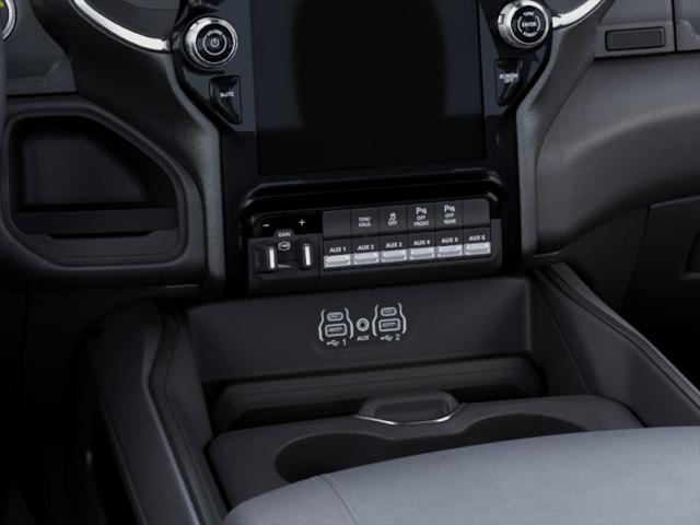 2026 Ram 2500 Big Horn Crew Cab 4x2 6'4" Box
