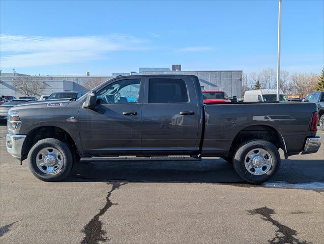 2026 RAM Ram 3500 RAM 3500 TRADESMAN CREW CAB 4X4 64 BOX