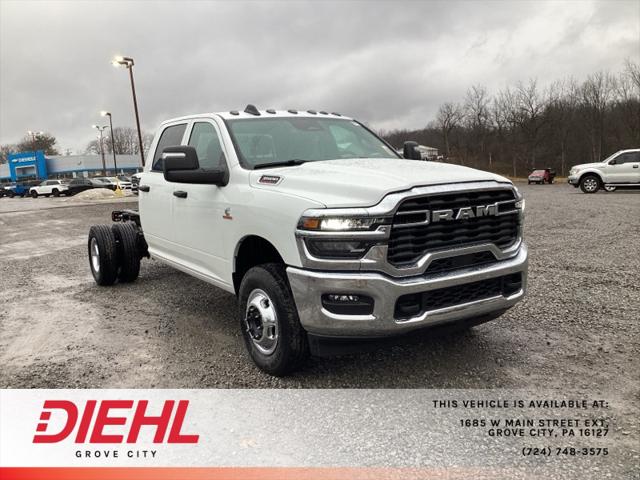 2026 RAM Ram 3500 Chassis Cab RAM 3500 TRADESMAN CREW CAB CHASSIS 4X4 60 CA