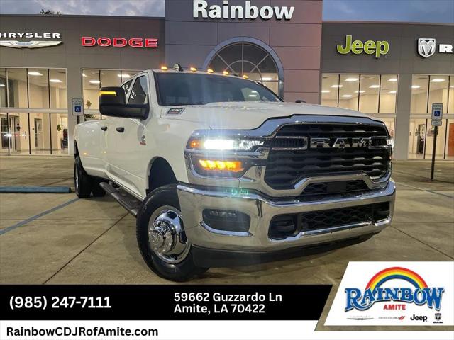 2026 RAM Ram 3500 RAM 3500 TRADESMAN CREW CAB 4X4 8 BOX