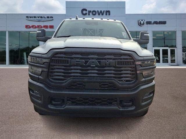 2026 RAM Ram 3500 RAM 3500 TRADESMAN CREW CAB 4X4 8 BOX