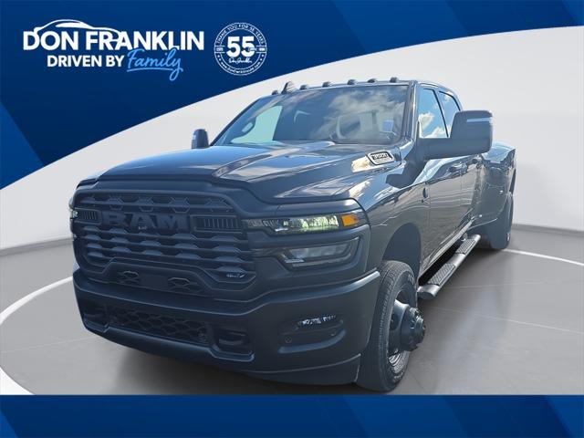 2026 RAM Ram 3500 RAM 3500 TRADESMAN CREW CAB 4X4 8 BOX