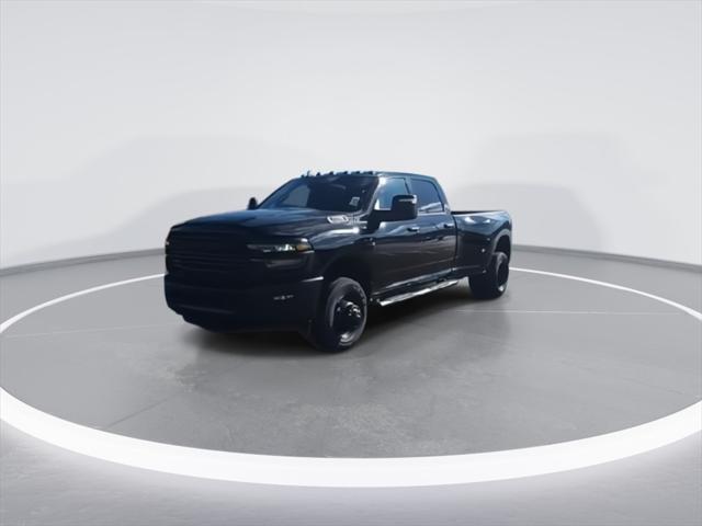 2026 RAM Ram 3500 RAM 3500 TRADESMAN CREW CAB 4X4 8 BOX