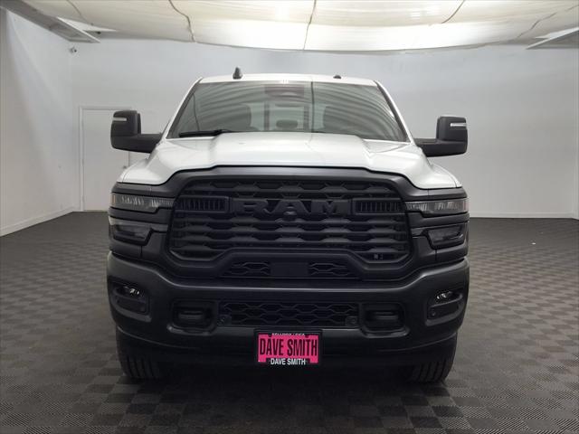 2026 Ram 3500 Tradesman Crew Cab 4x4 64 Box