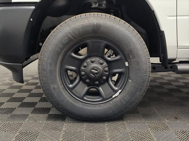 2026 Ram 3500 Tradesman Crew Cab 4x4 64 Box