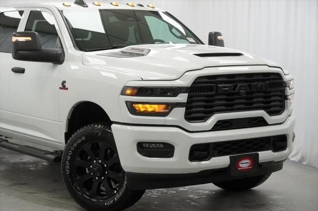 2026 RAM Ram 2500 RAM 2500 BLACK EXPRESS CREW CAB 4X4 64 BOX 2026 RAM Ram 2500 RAM 2500 BLACK EXPRESS CREW CAB 4X4 64 BOX