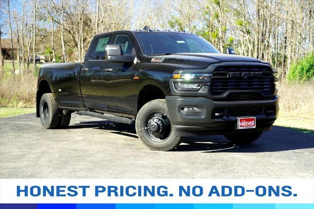 2026 RAM Ram 3500 RAM 3500 TRADESMAN CREW CAB 4X4 8 BOX