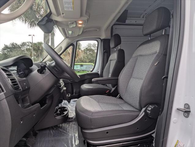 2026 Ram ProMaster Cargo Van Tradesman High Roof 136" WB w/Pass Seat