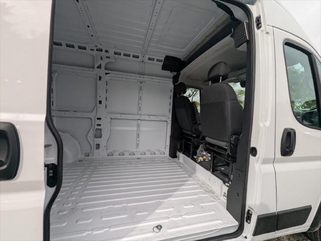 2026 Ram ProMaster Cargo Van Tradesman High Roof 136 WB w/Pass Seat