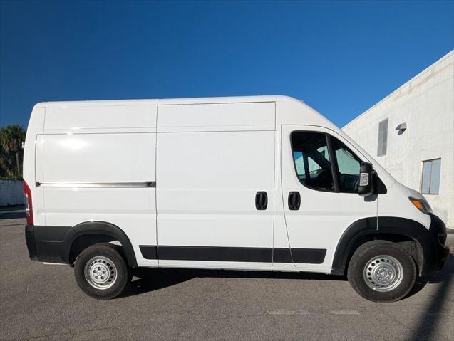 2026 Ram ProMaster Cargo Van Tradesman High Roof 136" WB w/Pass Seat