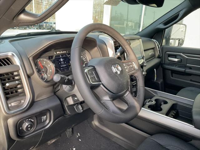 2026 Ram 2500 Big Horn Crew Cab 4x4 8' Box