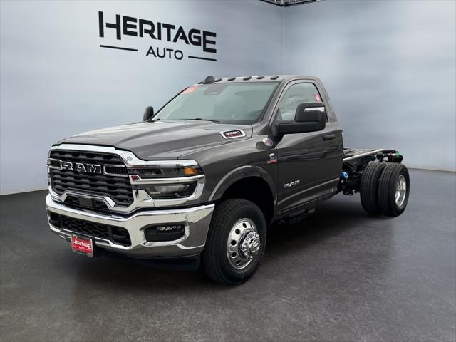 2026 RAM Ram 3500 Chassis Cab RAM 3500 BIG HORN CHASSIS REGULAR CAB 4X4 60 CA