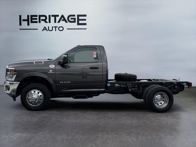 2026 RAM Ram 3500 Chassis Cab RAM 3500 BIG HORN CHASSIS REGULAR CAB 4X4 60 CA