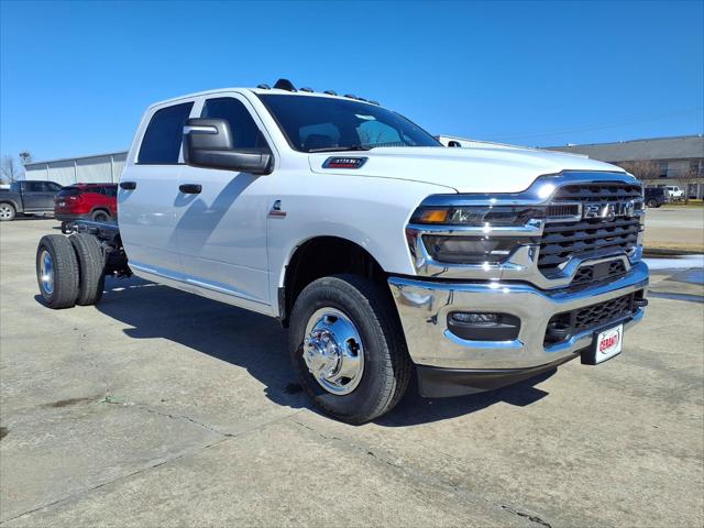 2026 RAM 3500 Chassis RAM 3500 TRADESMAN CREW CAB CHASSIS 4X4 60 CA