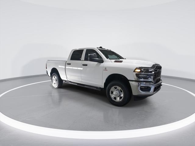 2026 RAM Ram 3500 RAM 3500 TRADESMAN CREW CAB 4X4 64 BOX