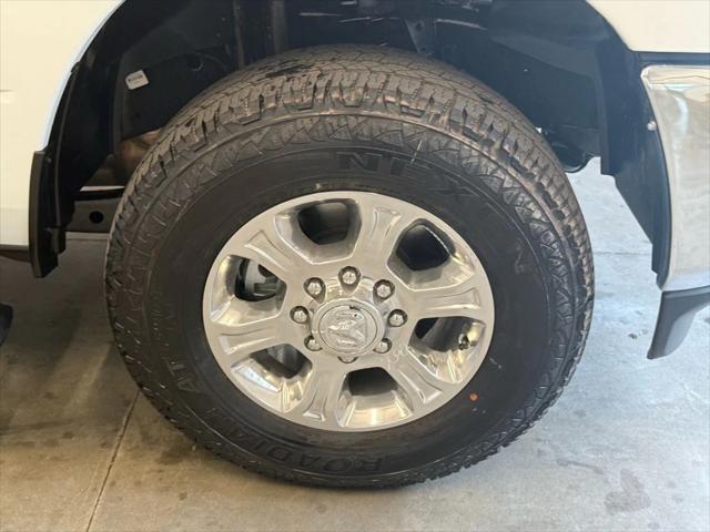 2026 RAM Ram 3500 Chassis Cab RAM 3500 TRADESMAN CREW CAB CHASSIS 4X4 60 CA