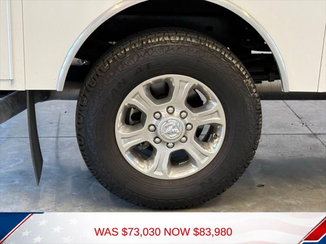 2026 RAM 3500 Chassis RAM 3500 TRADESMAN CREW CAB CHASSIS 4X4 60 CA