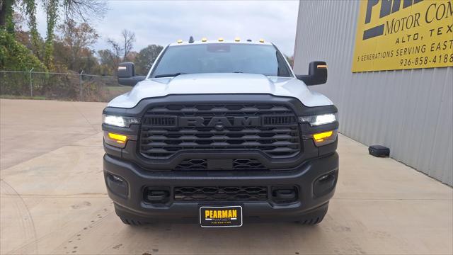 2026 RAM Ram 3500 RAM 3500 TRADESMAN CREW CAB 4X4 8 BOX
