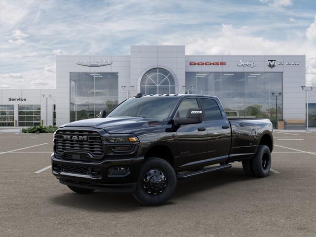 2026 RAM Ram 3500 RAM 3500 BIG HORN CREW CAB 4X4 8 BOX