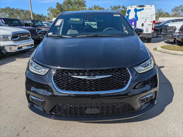 2026 Chrysler Pacifica PACIFICA LIMITED AWD