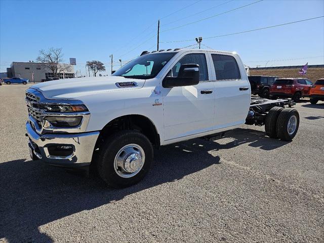 2026 RAM Ram 3500 Chassis Cab RAM 3500 TRADESMAN CREW CAB CHASSIS 4X4 60 CA